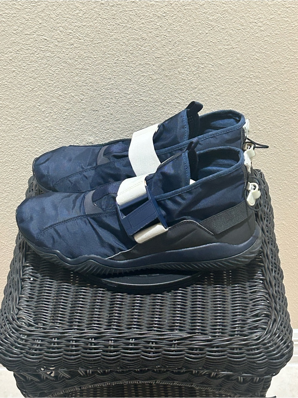 Size 12 Nike Komyuter SE Obsidian AA0531-400